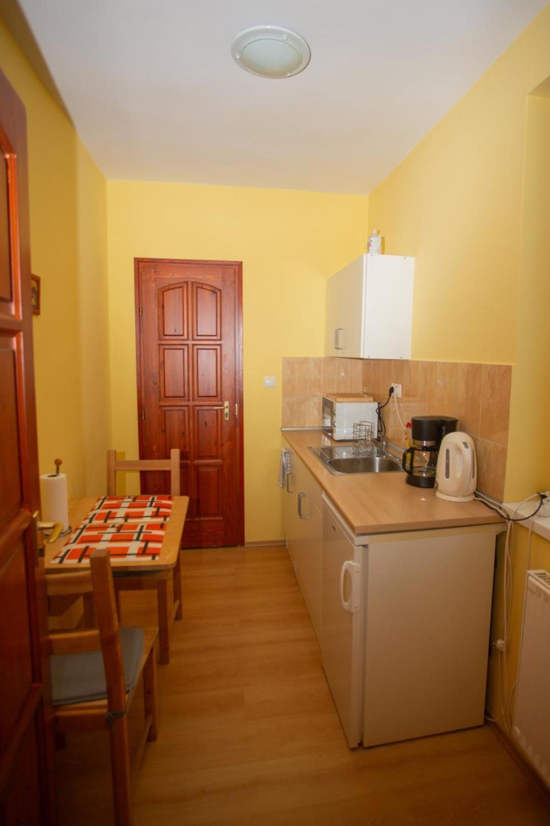 Kondics Apartmanház Sárvár Kültér fotó