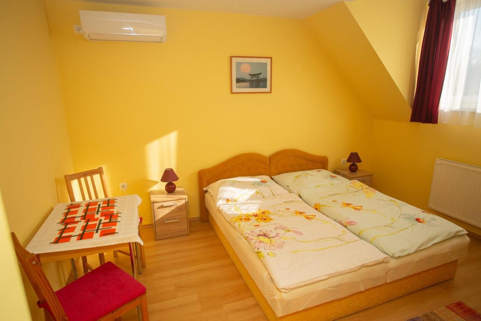 Kondics Apartmanház Sárvár Kültér fotó